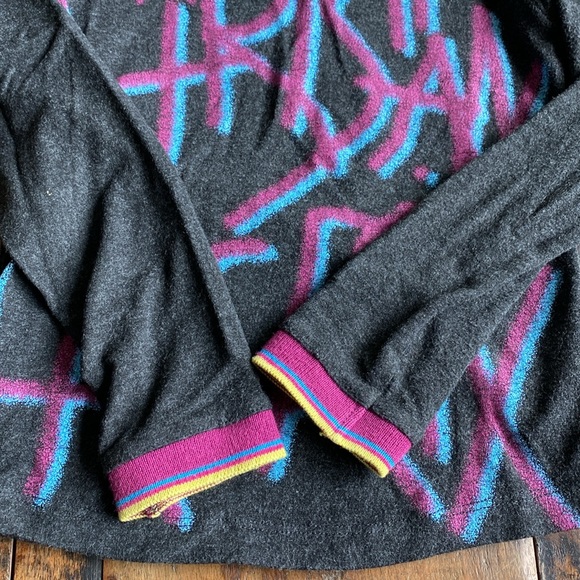 Christian LaCroix Bazar kids sweater with Graffiti ‘spray paint’, sz 8 - Picture 3 of 6